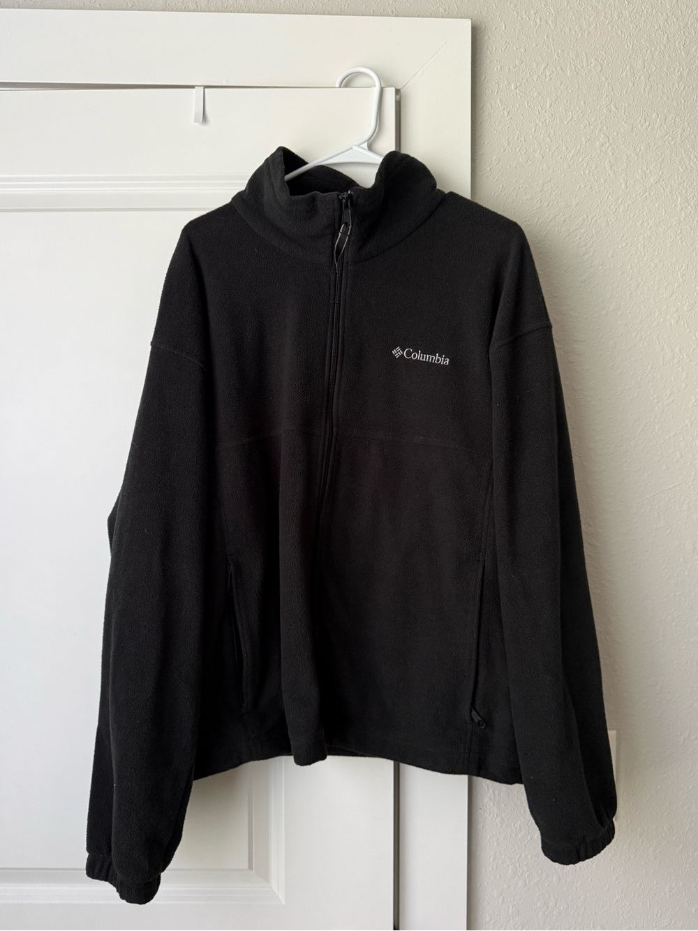Columbia Black Full-Zip Fleece Jacket